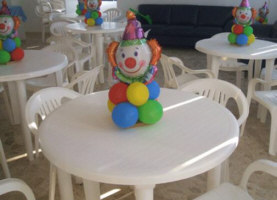 arranjo de centro de mesa para festa infantil Centro de mesa para festa infantil