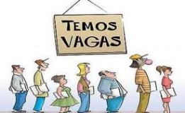 Oferta de 240 vagas de emprego em Astorga PR