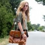 Bolsa Estilo Carteiro Mulberry
