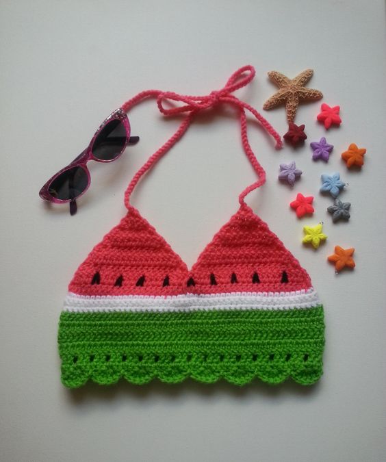 modelo de cropped de croche infantil