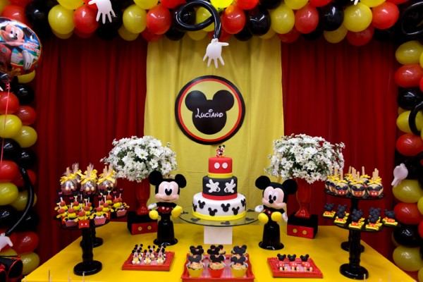 festa tema mickey mouse