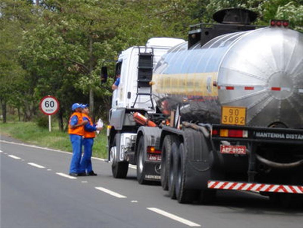 Curso de transporte de produtos perigosos gratuito