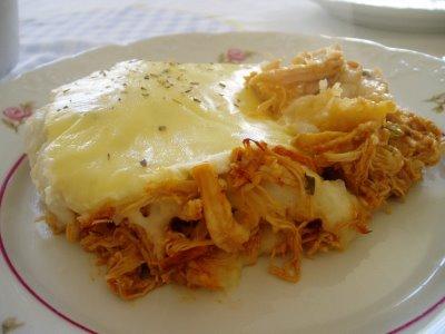 Escondidinho de frango com purê de batata