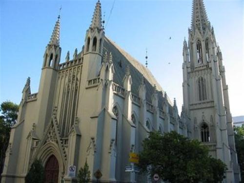 Fotos de igrejas evangélicas no Brasil