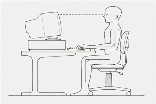 Como corrigir a postura do corpo no trabalho ou em casa