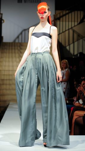 Looks com Saia-Calça