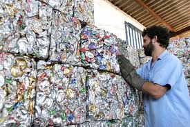 A reciclagem de materiais pode ser muito rentável. (Foto: Divulgação).