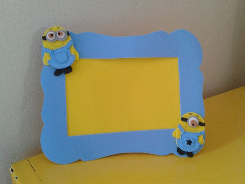 porta retrato em eva minion