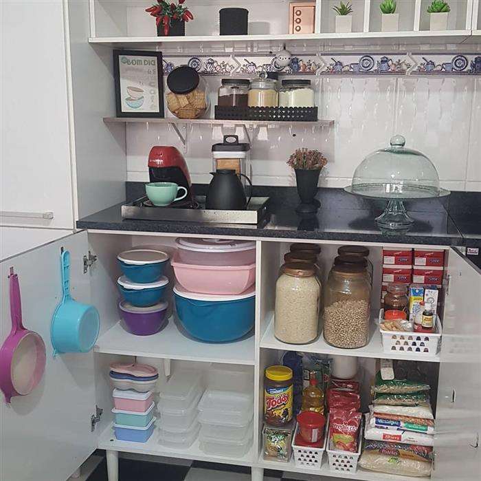 como organizar armário de cozinha planejado