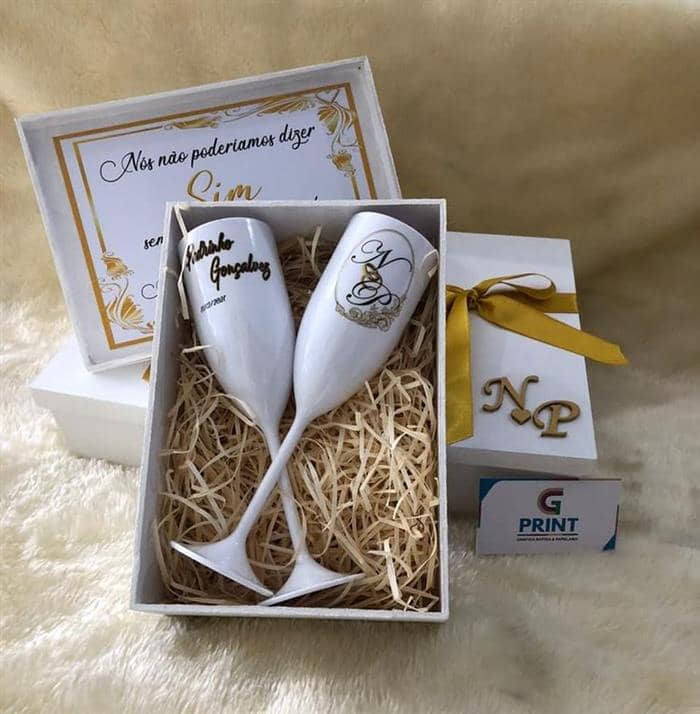 lembrancinhas de casamento para padrinhos caixa mdf