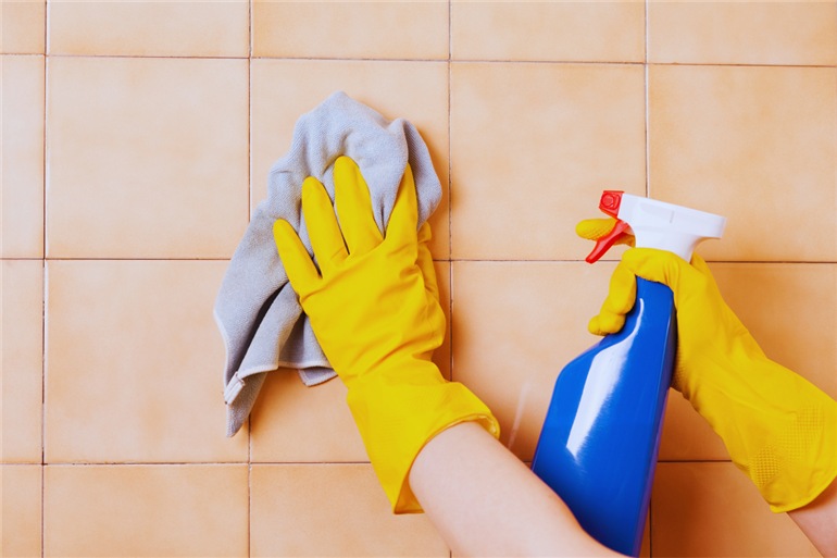 Misturinha para limpar banheiro: receitas fáceis e eficientes