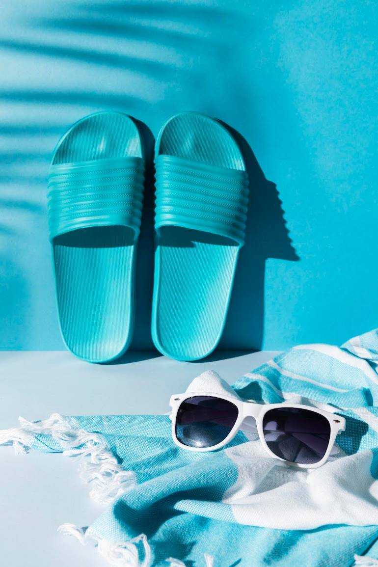 modelo de Chinelo slide