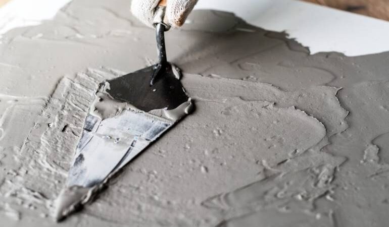 Decoração prática: como evitar falhas em pisos e revestimentos escolhendo a argamassa certa